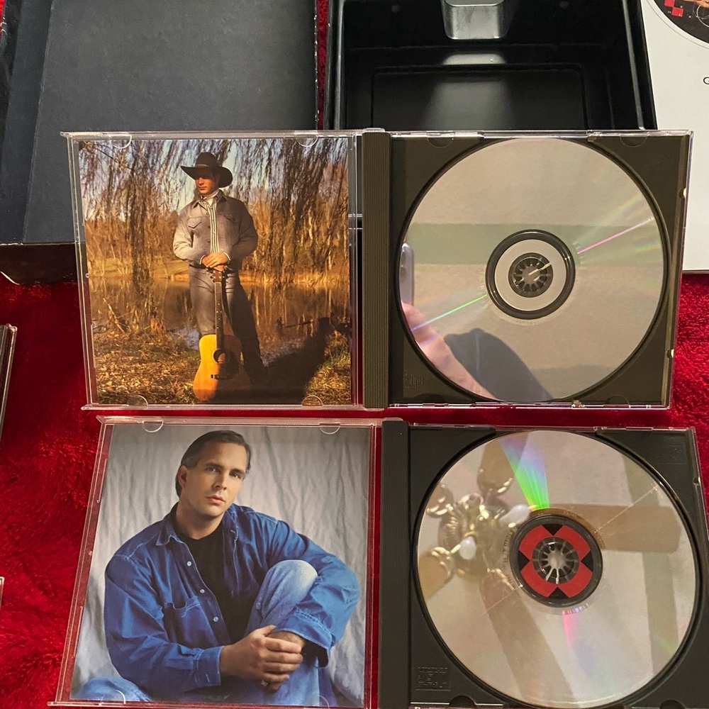 Garth Brooks The Limited Edition CD Collection All CDs Perfect Never Listened to - Picture 10 of 10